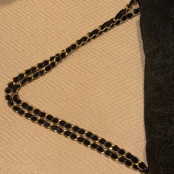 CHANEL Rock and Chain - Picture 6 of 12
